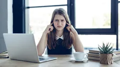 ¿El portátil de repente empezó a hacer ruido como una aspiradora? Comprueba estas 3 cosas